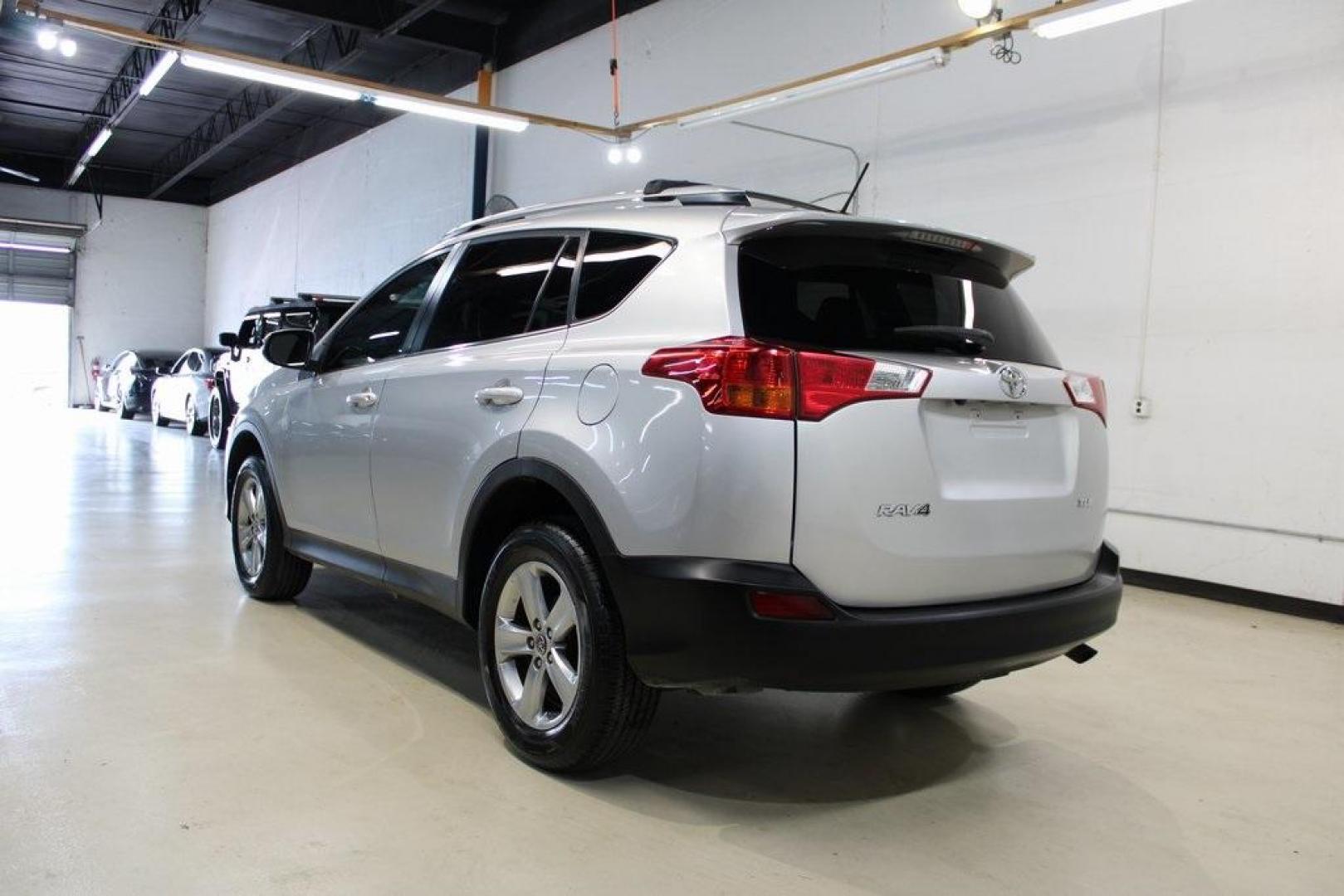 2015 Classic Silver Metallic /Terracotta Toyota RAV4 XLE (2T3WFREV7FW) with an 2.5L 4-Cylinder DOHC Dual VVT-i engine, Automatic transmission, located at 15300 Midway Rd., Addison, TX, 75001, (972) 702-0011, 32.958321, -96.838074 - HOME OF THE NO HAGGLE PRICE - WHOLESALE PRICES TO THE PUBLIC!! Backup Camera, RAV4 XLE, 4D Sport Utility, 2.5L 4-Cylinder DOHC Dual VVT-i, 6-Speed Automatic, FWD, Silver, Terracotta w/SofTex Seat Trim.<br><br>Silver 2015 Toyota RAV4 XLE<br><br>24/31 City/Highway MPG<br><br>Awards:<br> * 2015 IIHS T - Photo#3