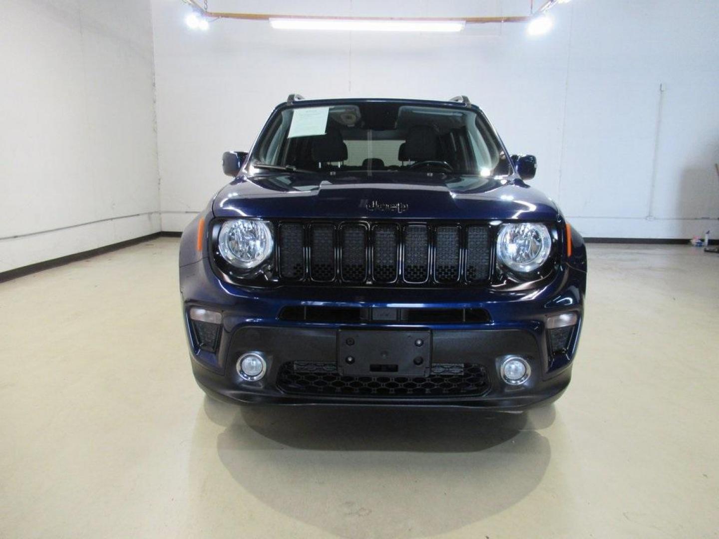 2020 Jetset Blue Clearcoat /Black Jeep Renegade Latitude (ZACNJABB7LP) with an 2.4L I4 engine, Automatic transmission, located at 15300 Midway Rd., Addison, TX, 75001, (972) 702-0011, 32.958321, -96.838074 - Photo#5